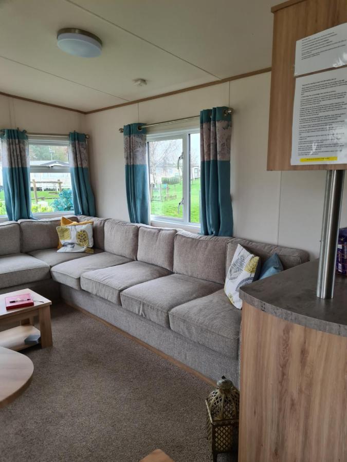 Hot Tub Hols 3 Bed Caravan At 42 Kingfisher Court Tattershall Exterior photo