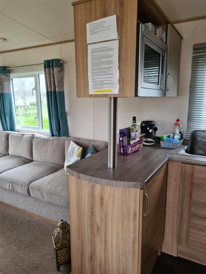 Hot Tub Hols 3 Bed Caravan At 42 Kingfisher Court Tattershall Exterior photo