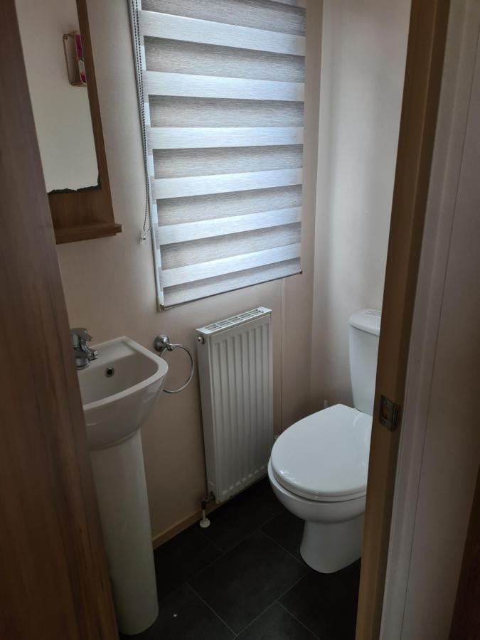 Hot Tub Hols 3 Bed Caravan At 42 Kingfisher Court Tattershall Exterior photo